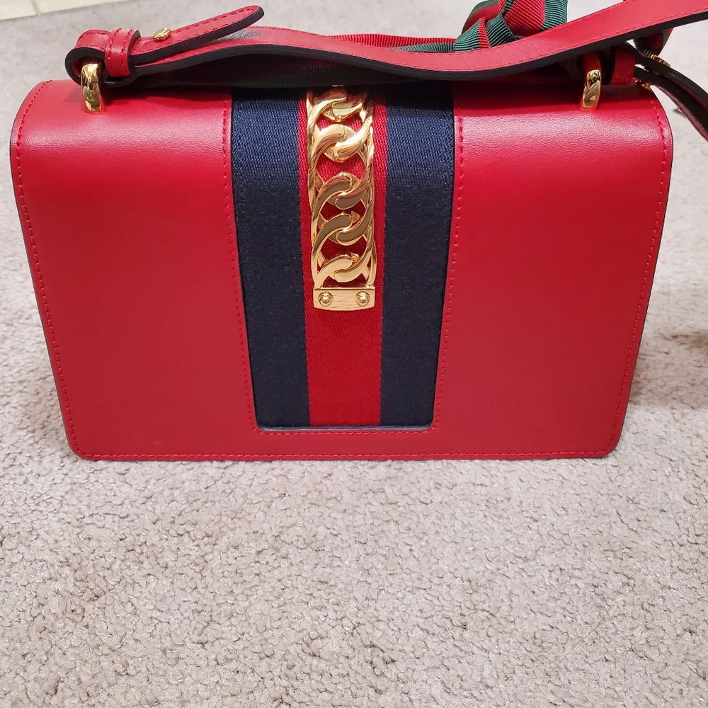 Gucci bag - Picture 3 of 5